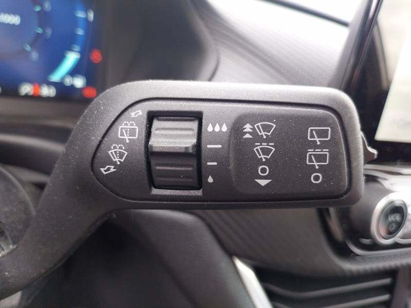 Ford Fiesta - Photo 20