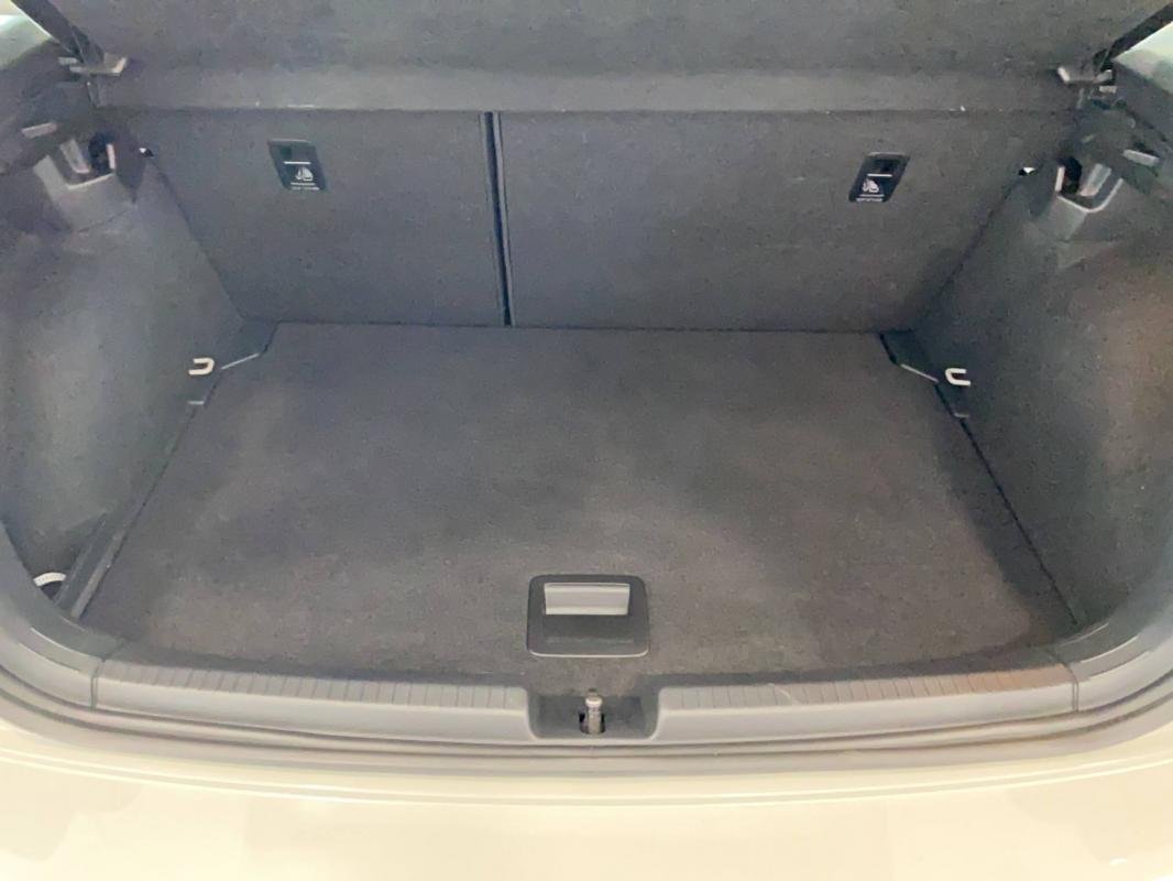 Volkswagen Polo - Photo 17