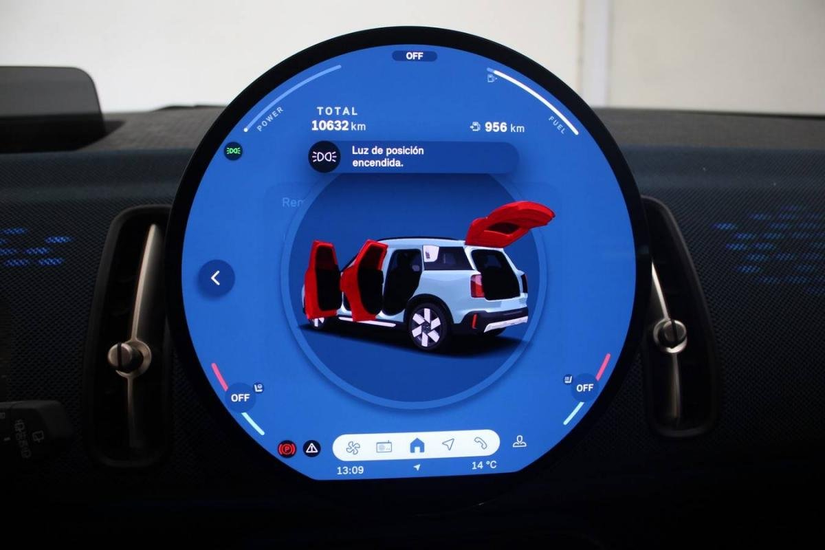 Mini Countryman - Photo 8