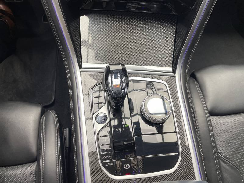 BMW Série 8 - Photo 28