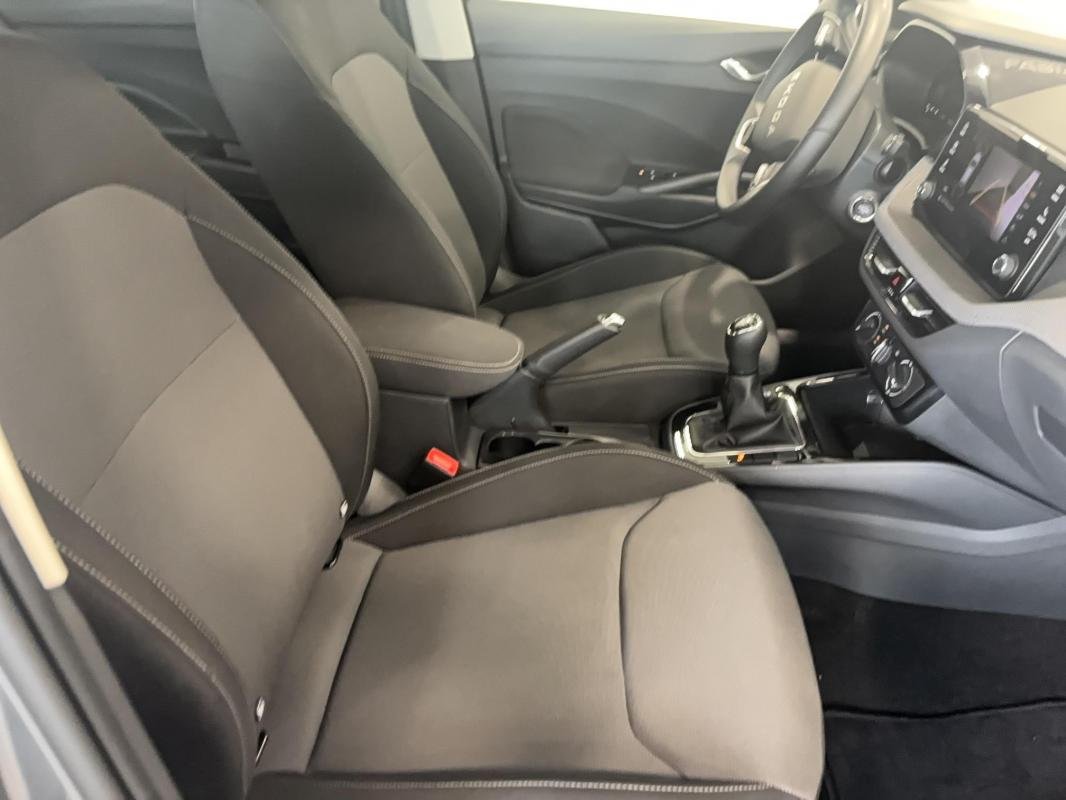 Skoda Fabia - Photo 12