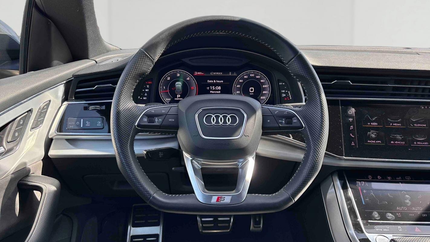Audi Q8 - Photo 13