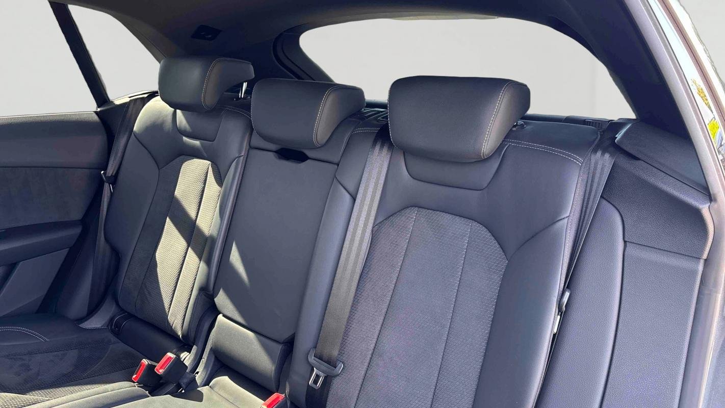 Audi Q8 - Photo 20