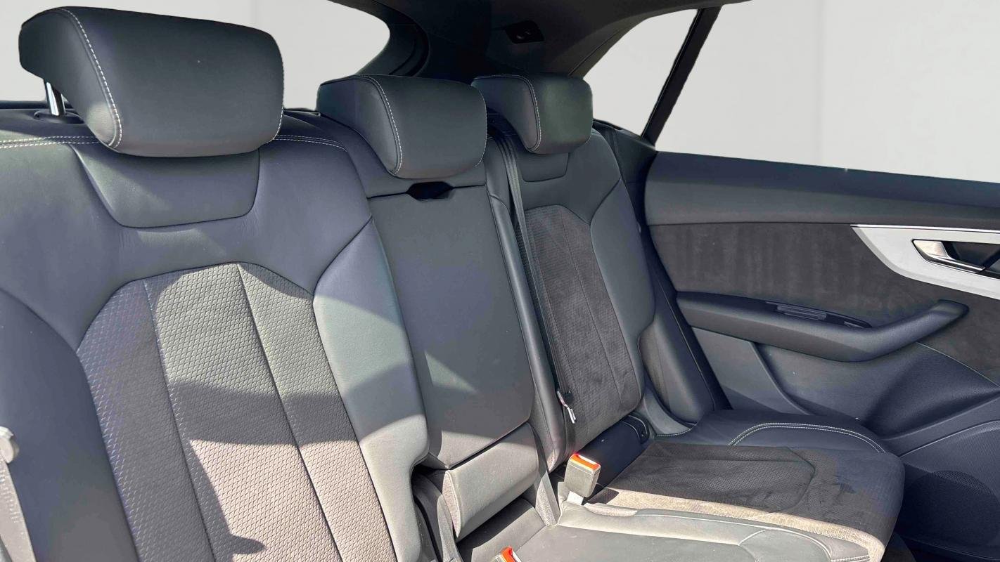 Audi Q8 - Photo 21