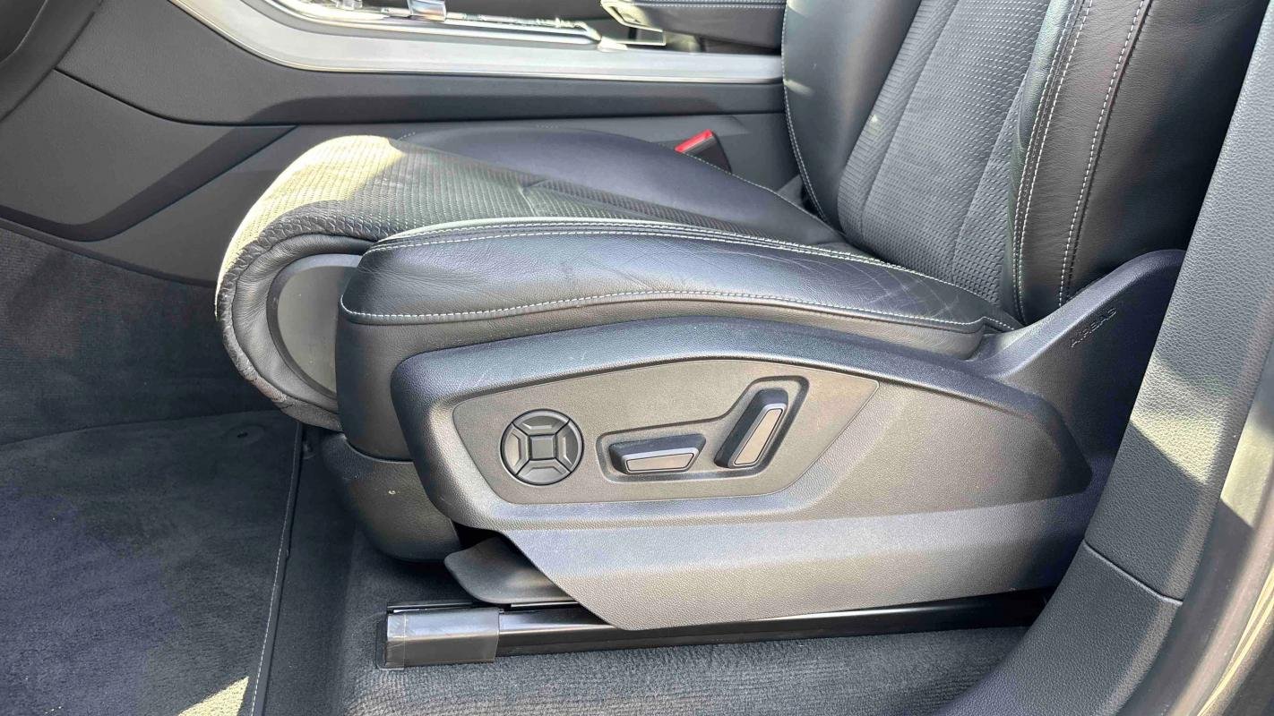 Audi Q8 - Photo 31
