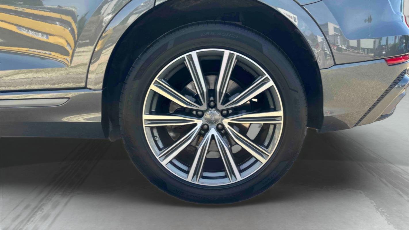 Audi Q8 - Photo 10