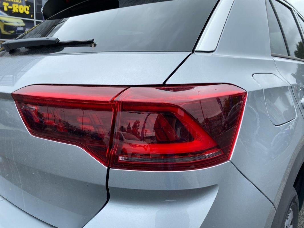 Volkswagen T-Roc - Photo 31