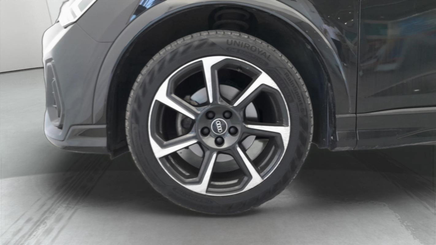Audi Q3 Sportback - Photo 9
