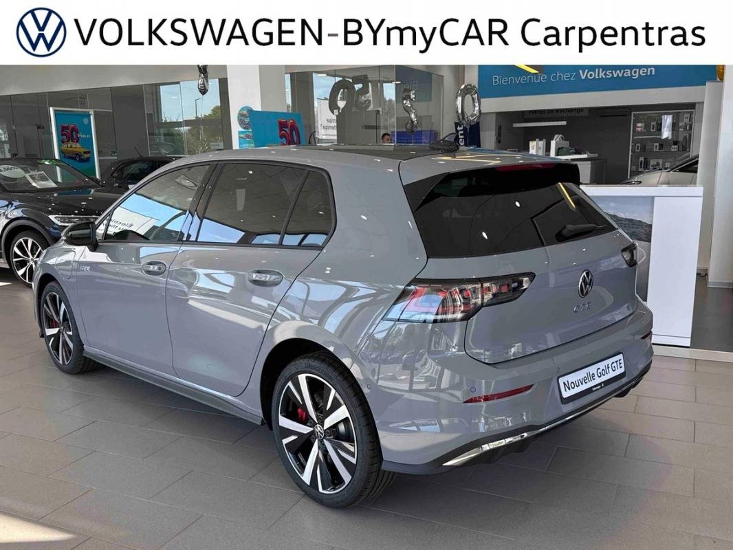 Volkswagen Golf - Photo 3