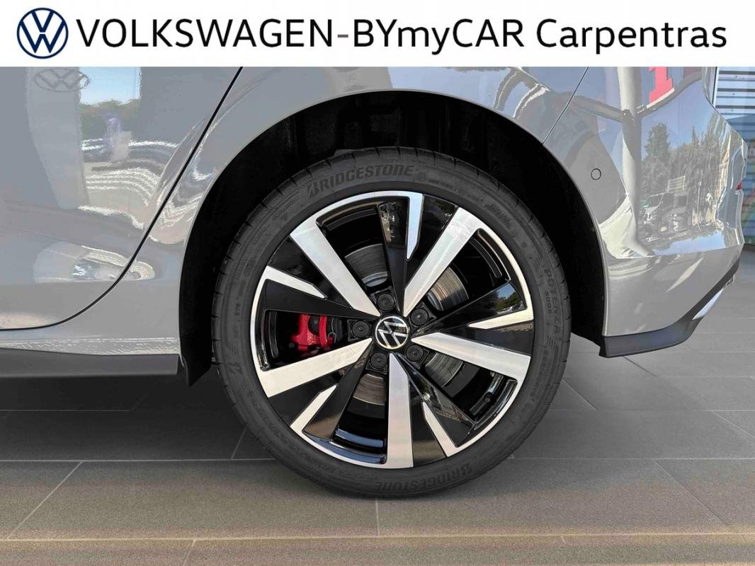 Volkswagen Golf - Photo 10