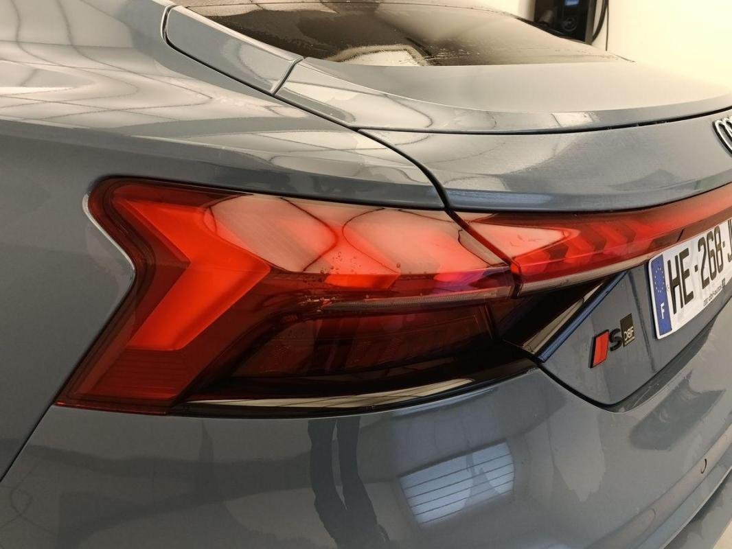 Audi e-tron gt - Photo 24