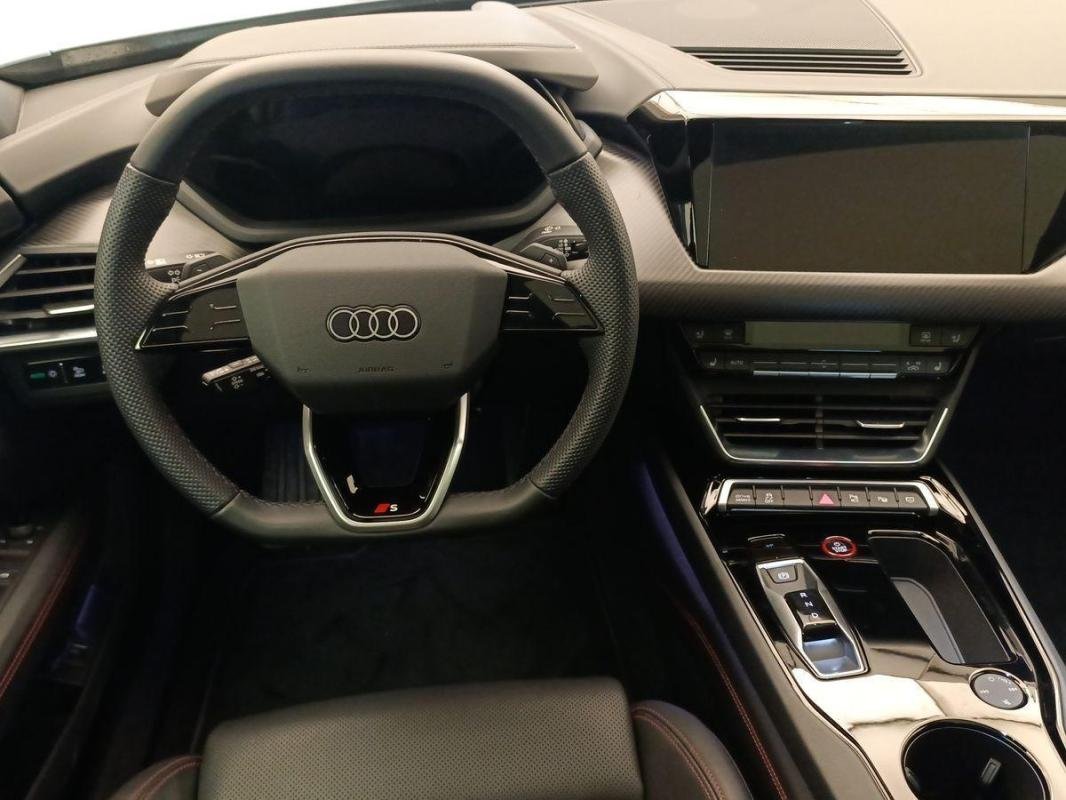 Audi e-tron gt - Photo 8