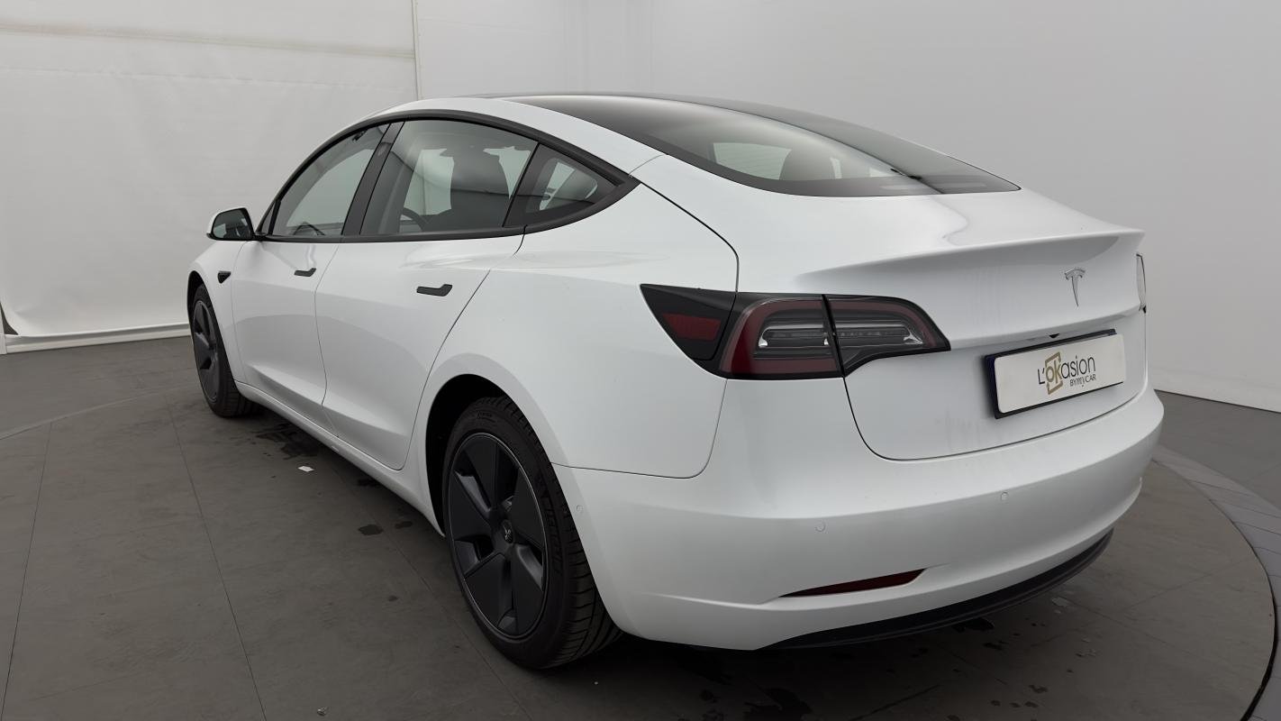 Tesla Model 3 - Photo 3