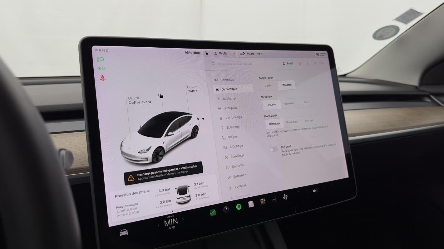 Tesla Model 3 - Photo 44
