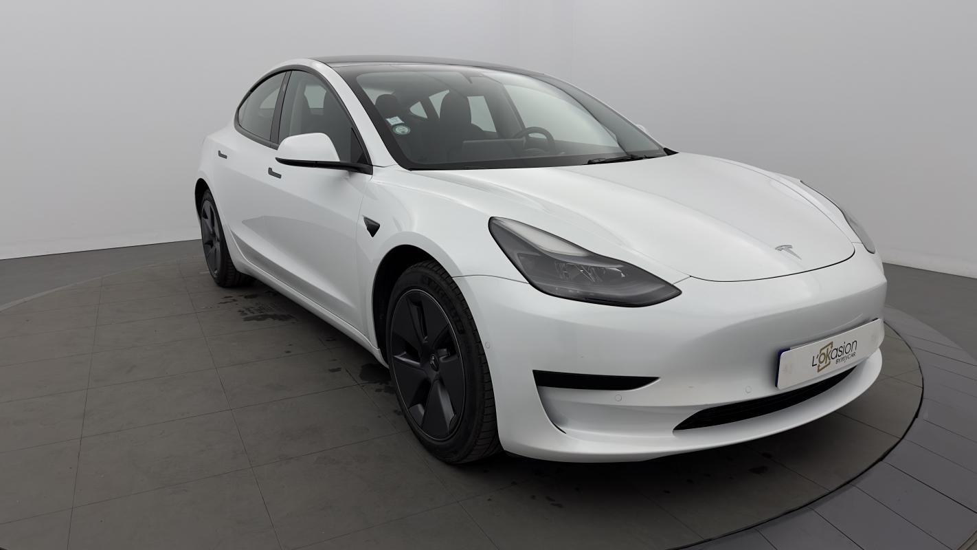 Tesla Model 3 - Photo 7
