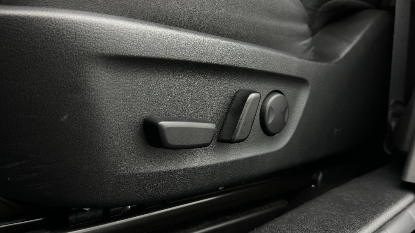 Mazda MX-30 - Photo 13