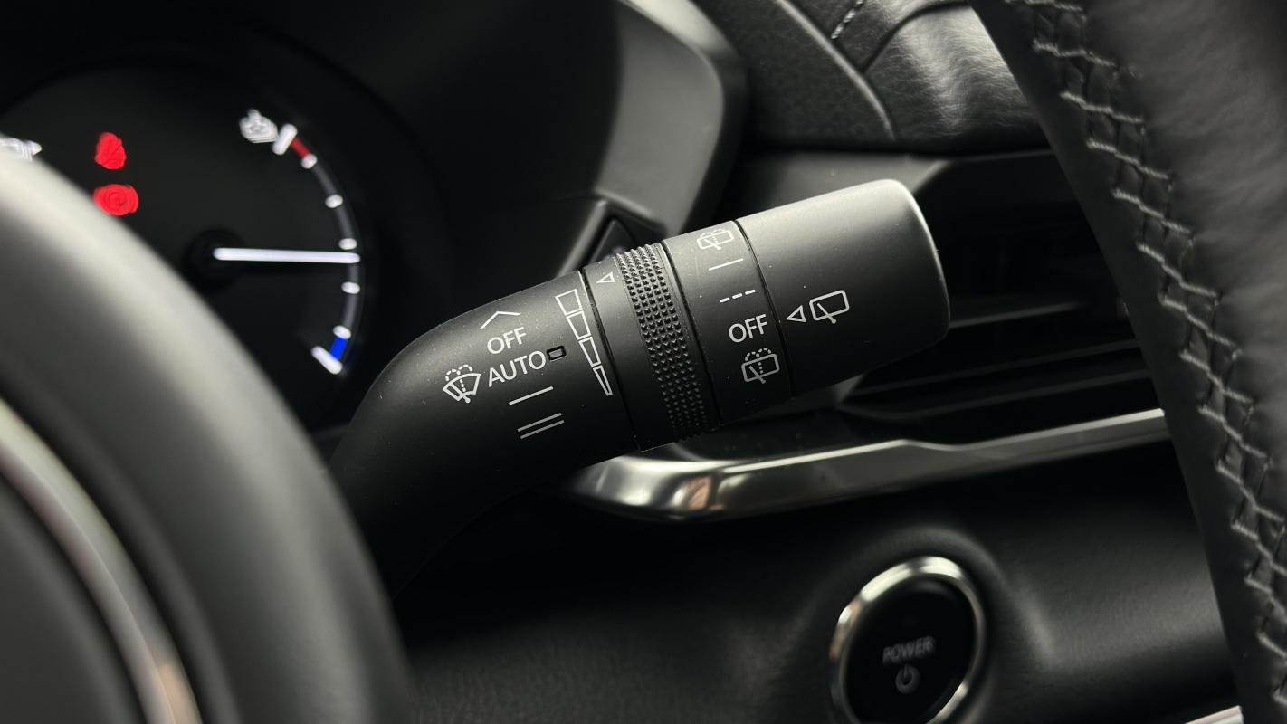 Mazda MX-30 - Photo 22