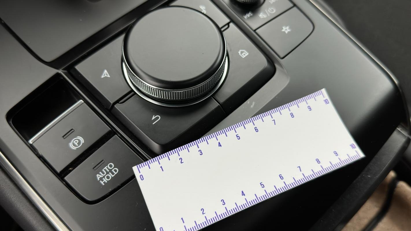 Mazda MX-30 - Photo 33