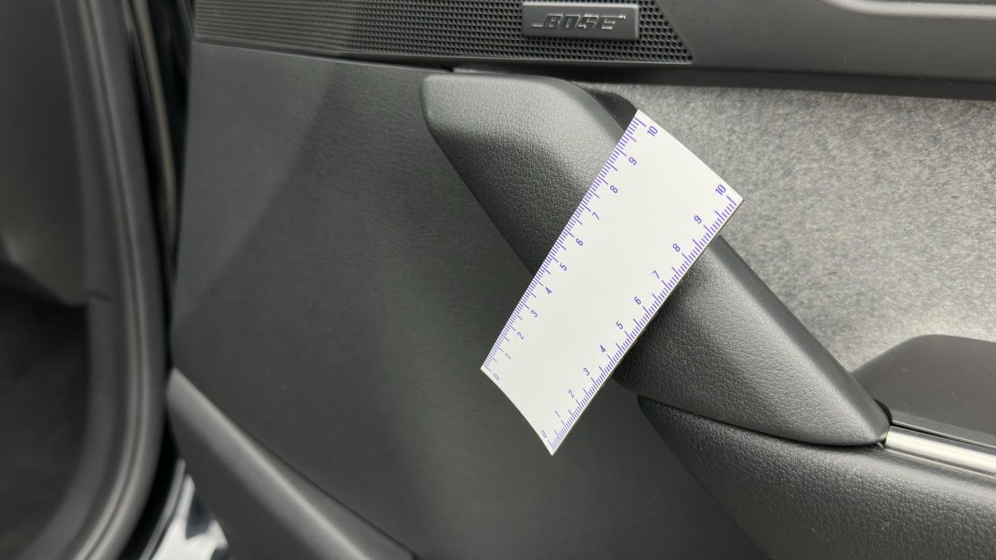 Mazda MX-30 - Photo 35