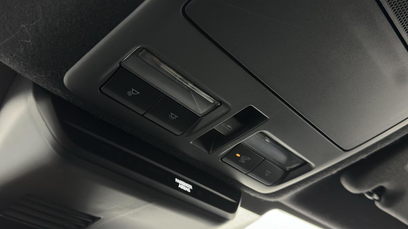 Mazda MX-30 - Photo 50