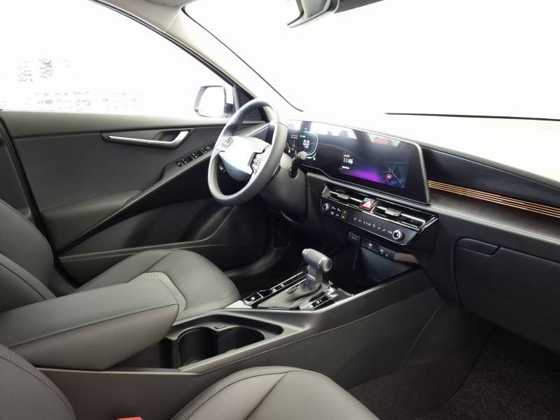 Kia Niro - Photo 12