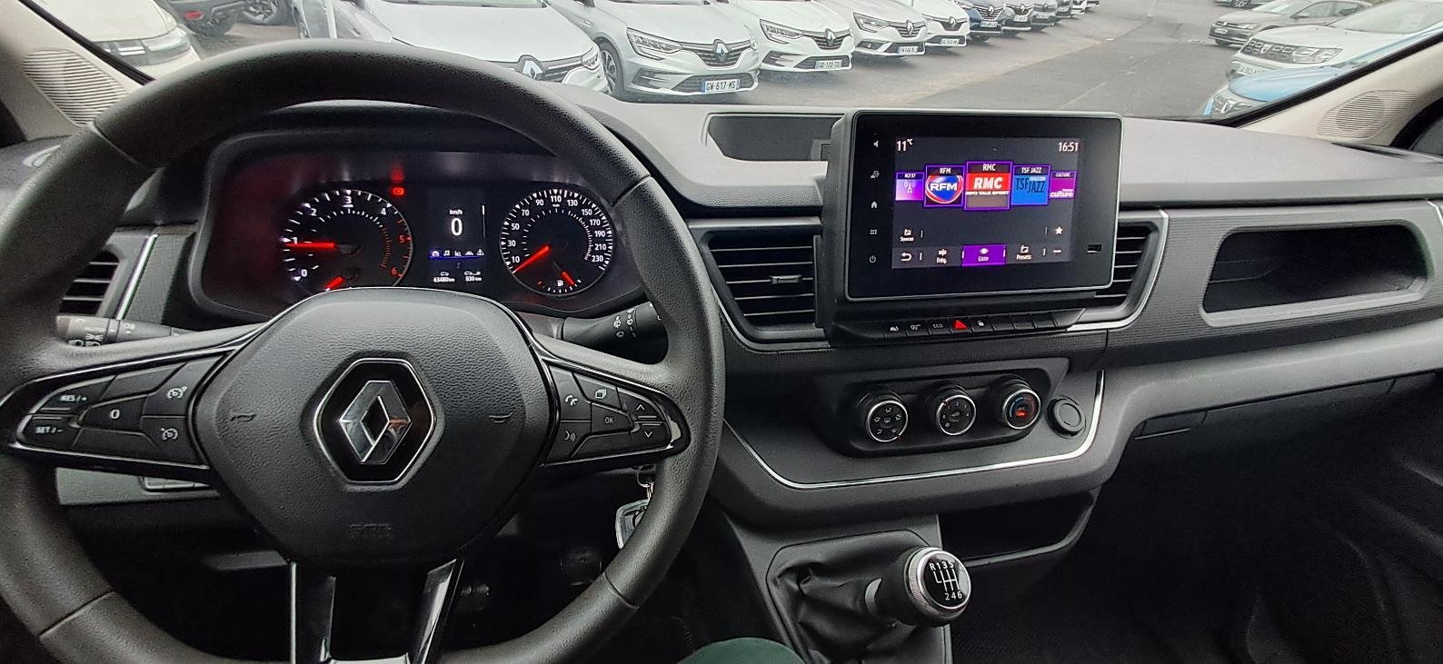 Renault Trafic - Photo 15