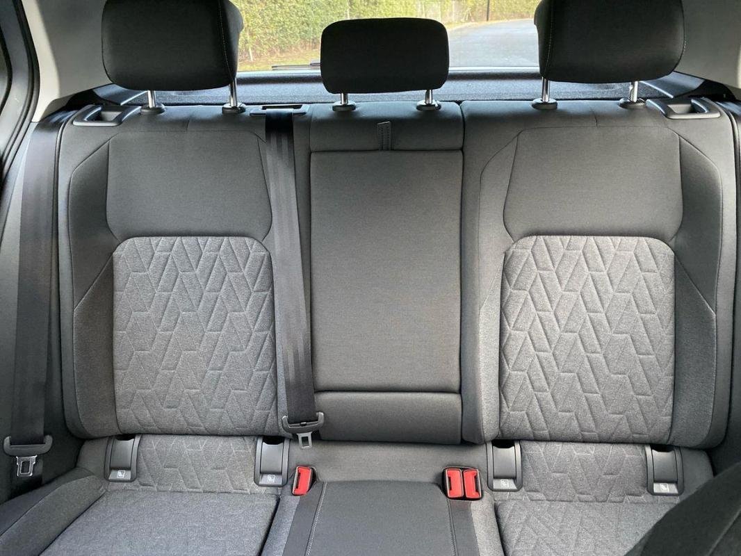 Volkswagen Golf - Photo 23