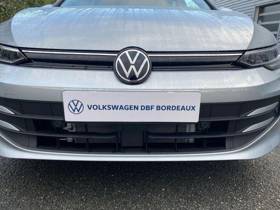 Volkswagen Golf - Photo 8