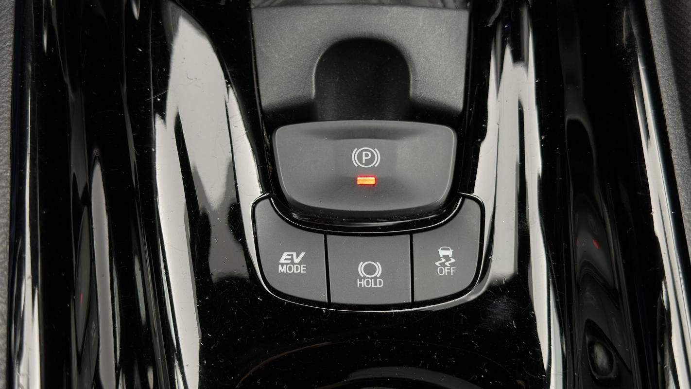 Toyota C-HR - Photo 22