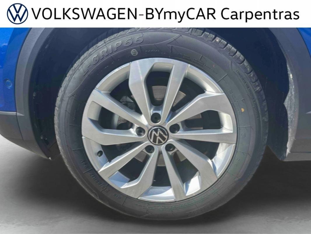 Volkswagen T-Roc - Photo 11