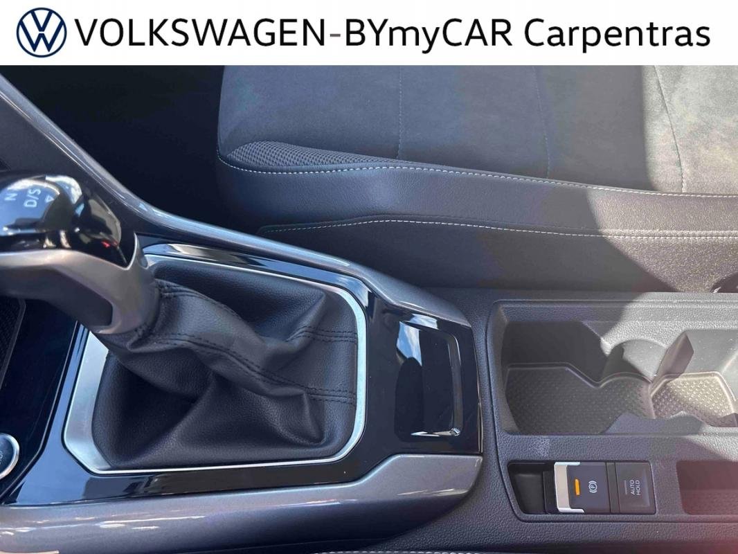 Volkswagen T-Roc - Photo 31