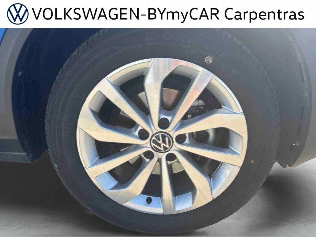 Volkswagen T-Roc - Photo 9