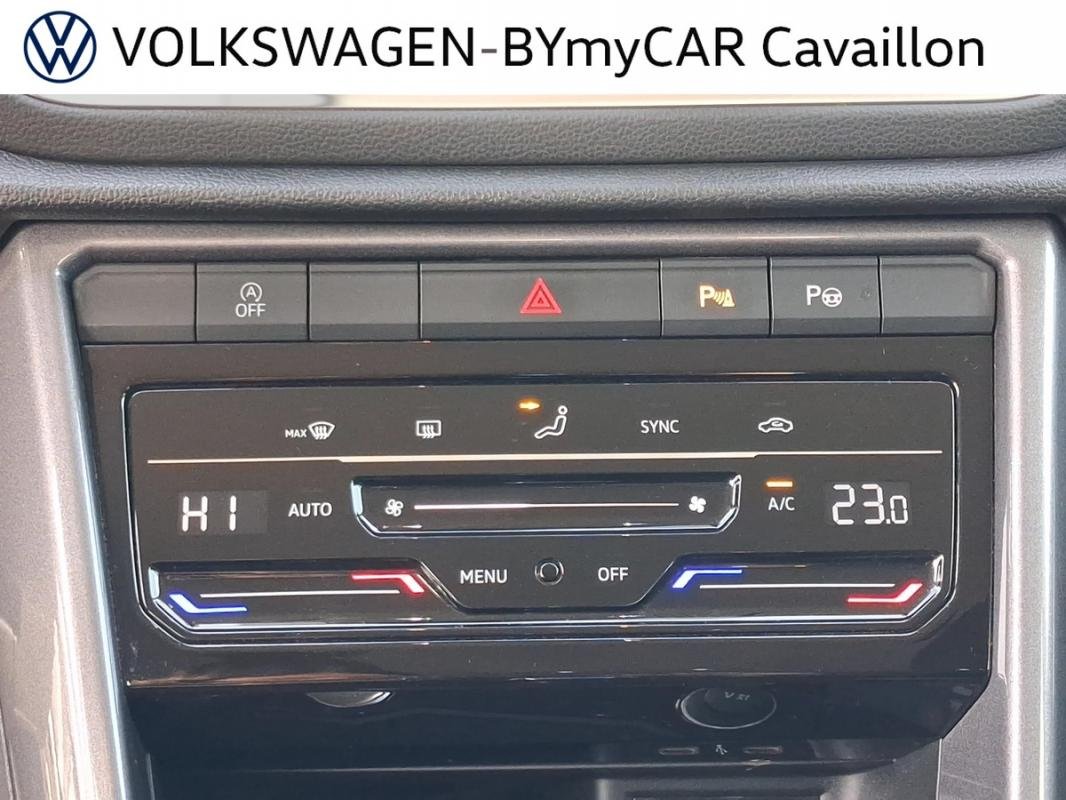 Volkswagen T-Roc - Photo 17