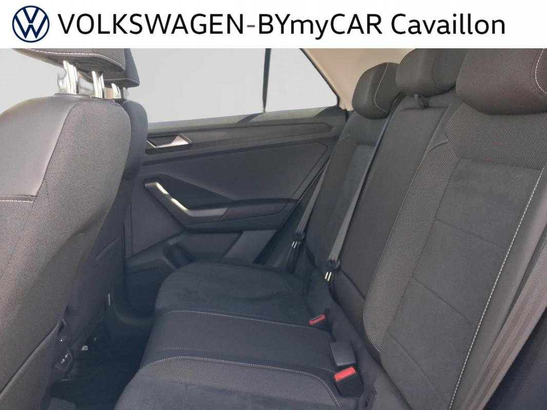 Volkswagen T-Roc - Photo 10