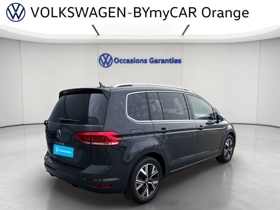 Volkswagen Touran - Photo 4