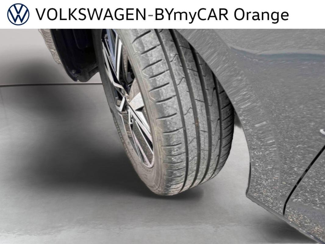 Volkswagen Touran - Photo 9
