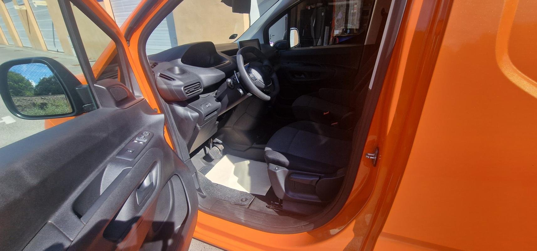 Peugeot Partner - Photo 8