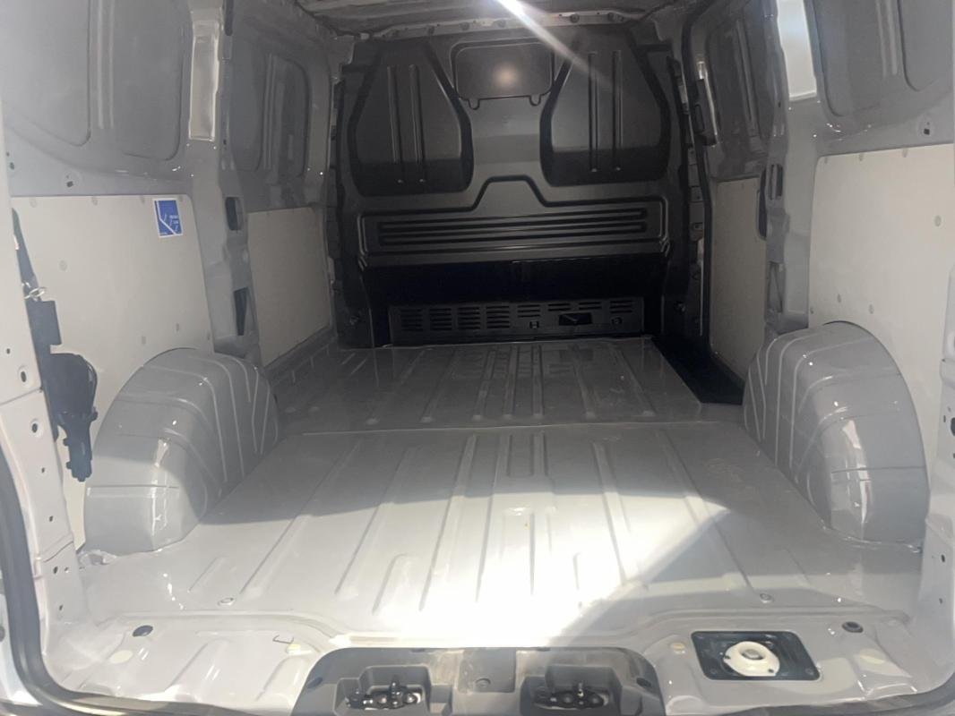 Volkswagen Transporter - Photo 14