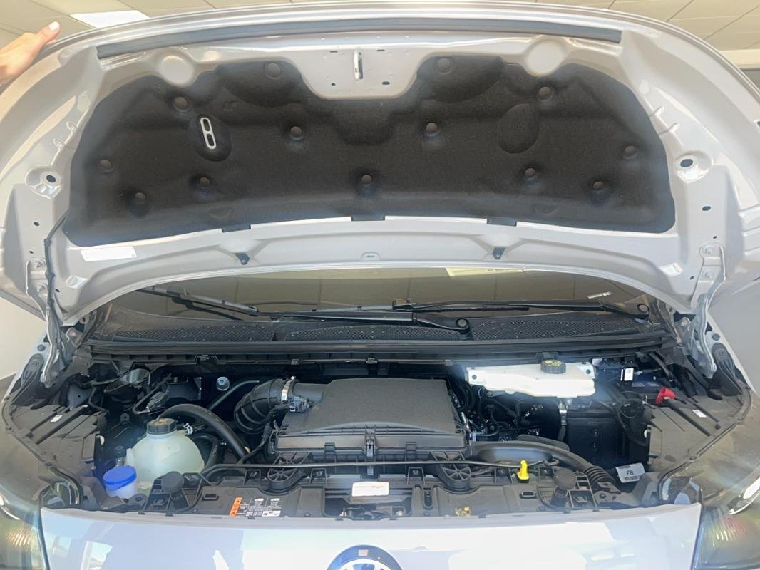 Volkswagen Transporter - Photo 15