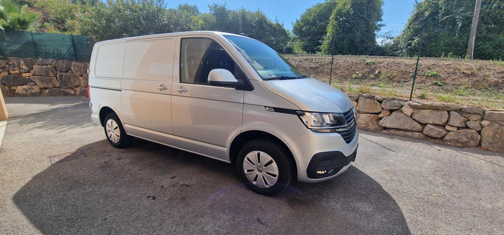 Volkswagen Transporter - Photo 6