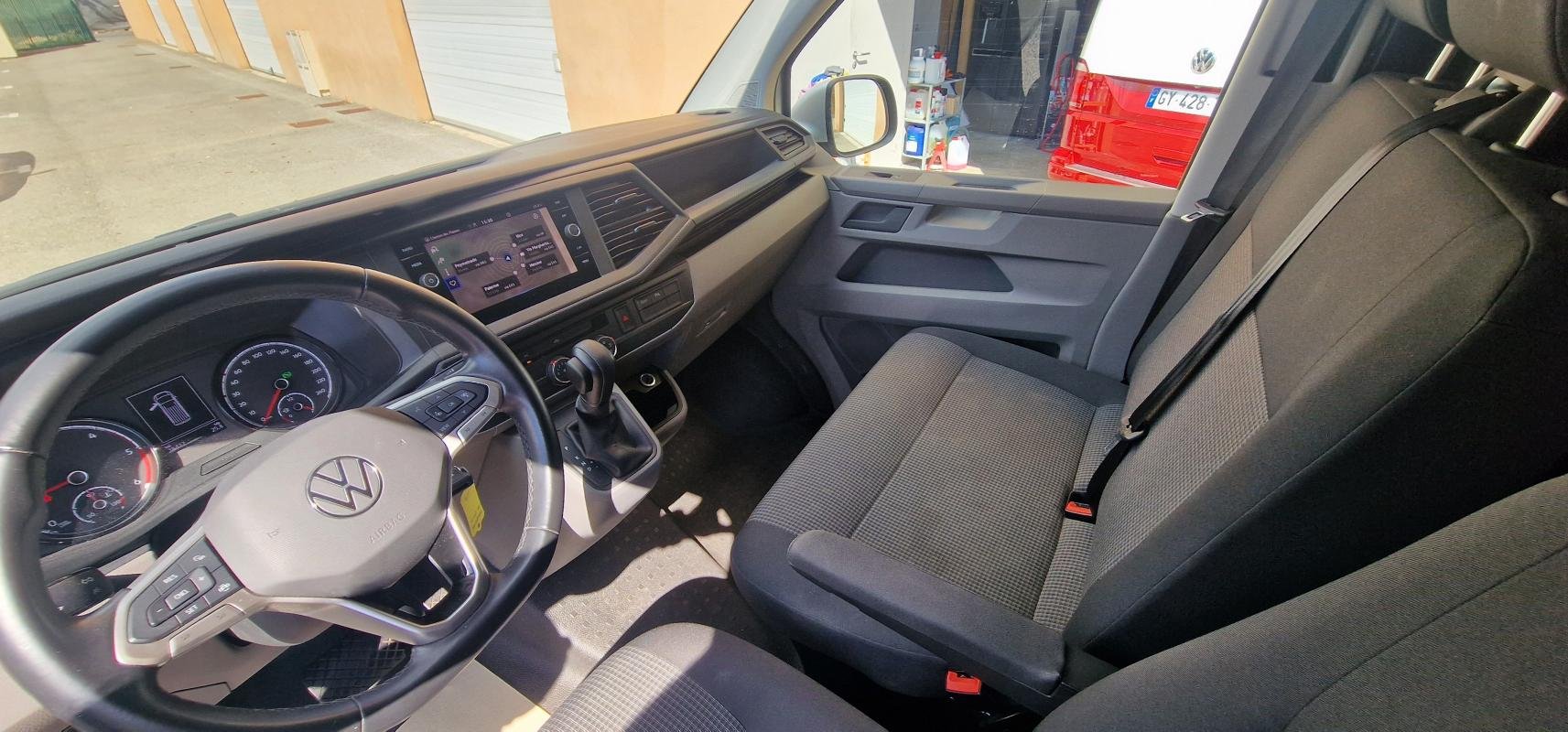 Volkswagen Transporter - Photo 9