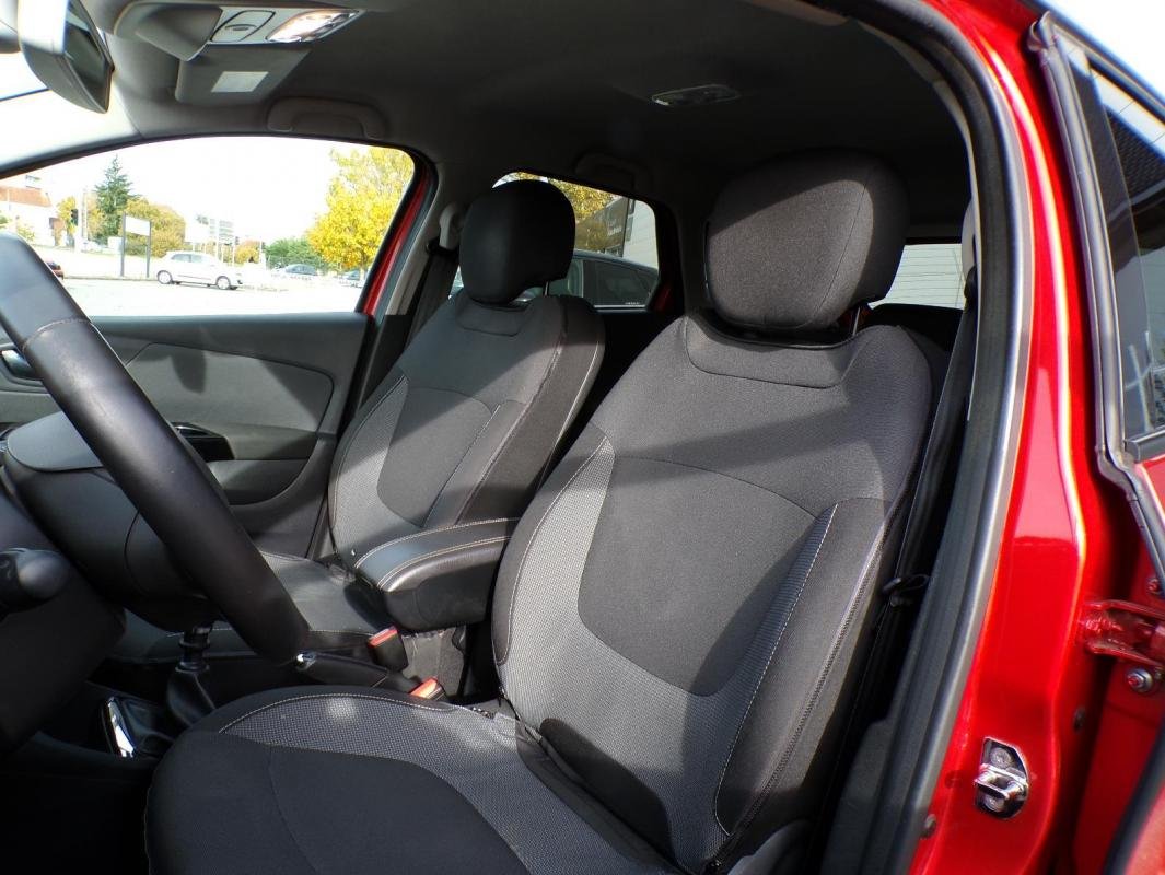 Renault Captur - Photo 11