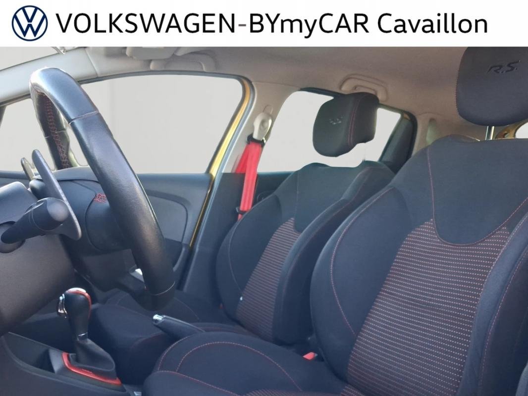 Renault Clio - Photo 17