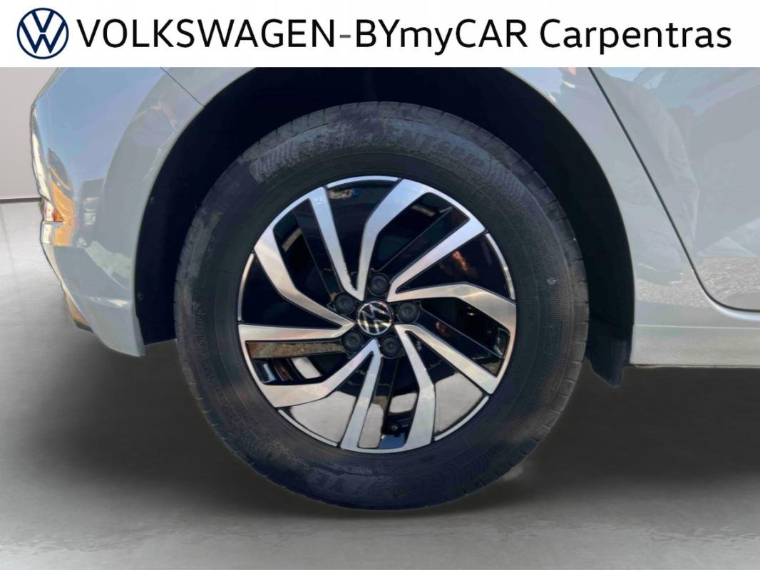 Volkswagen Polo - Photo 11