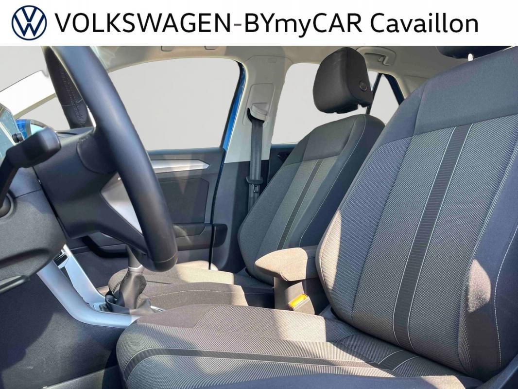Volkswagen T-Roc - Photo 18