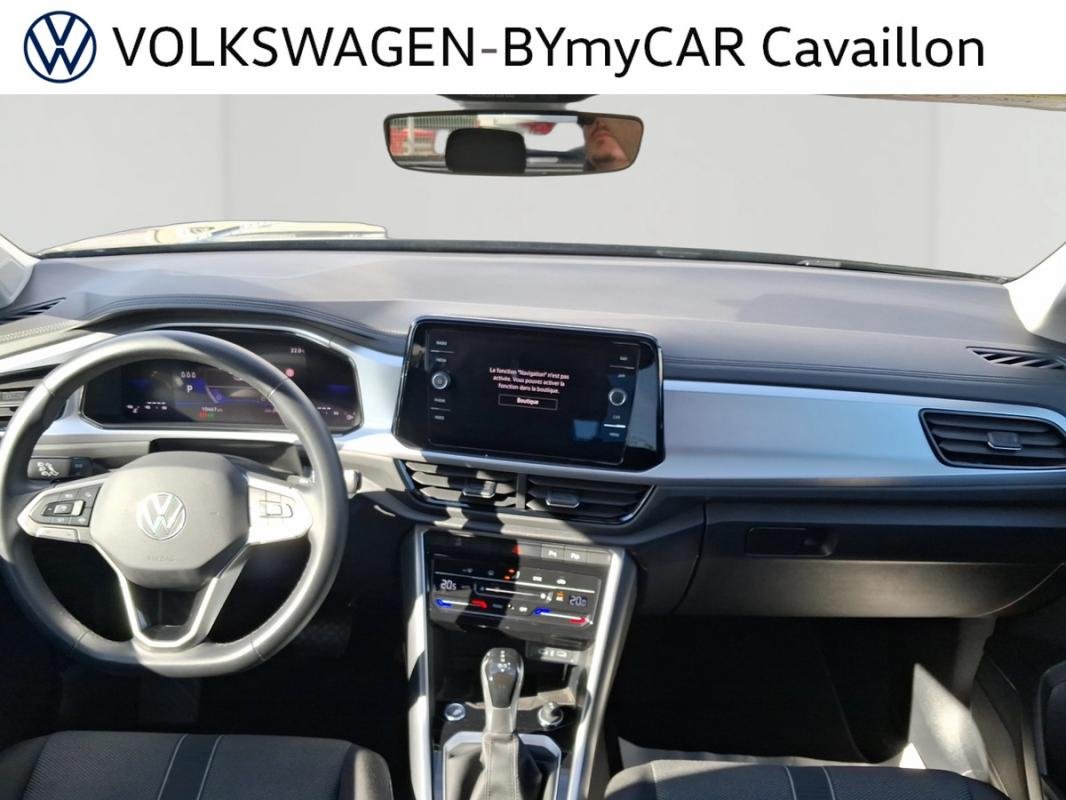 Volkswagen T-Roc - Photo 12