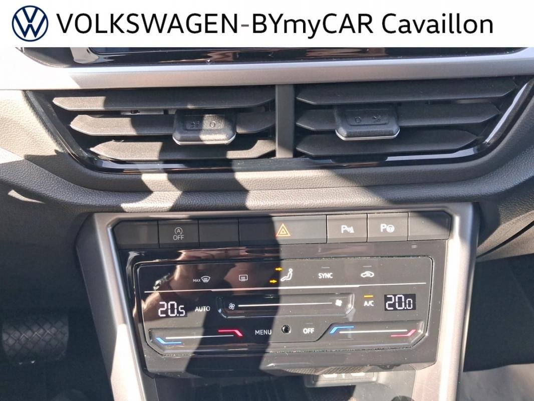 Volkswagen T-Roc - Photo 16