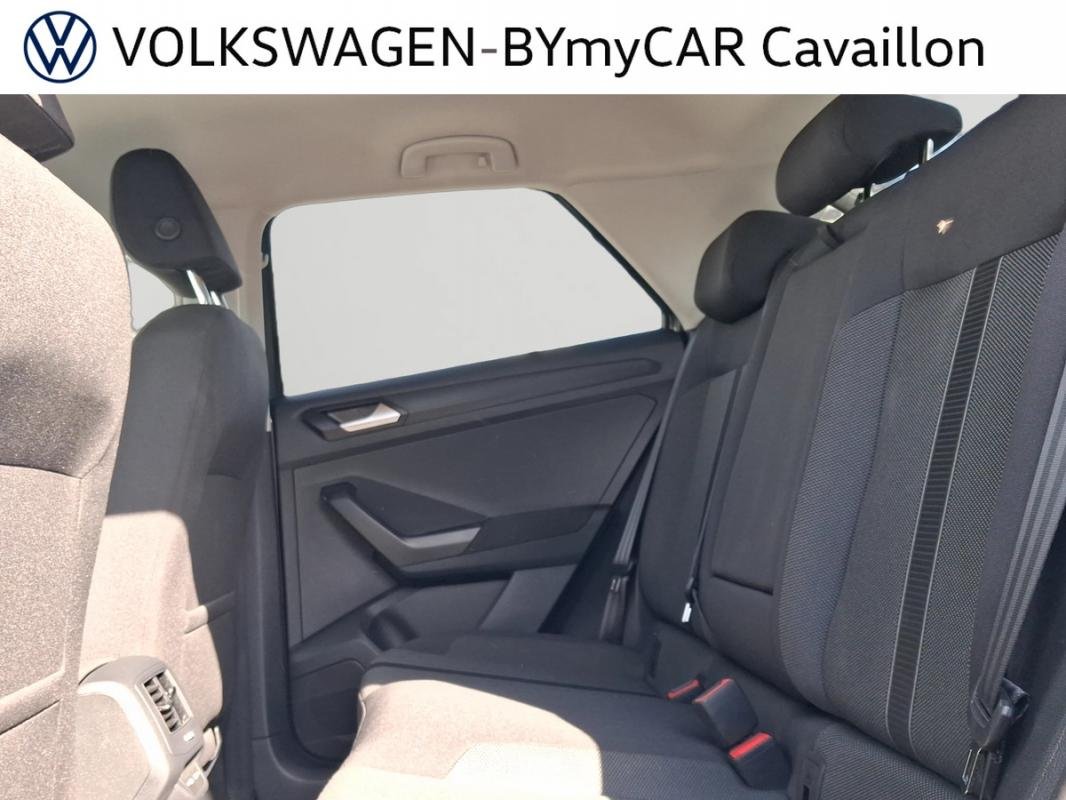 Volkswagen T-Roc - Photo 20