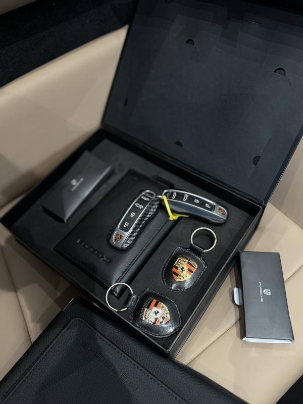 Porsche 911 - Photo 42
