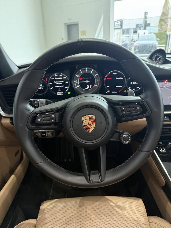 Porsche 911 - Photo 6